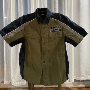 Harley-Davidson Short Sleeve Button Up Shirt Size Large OD Green with Black/Gray